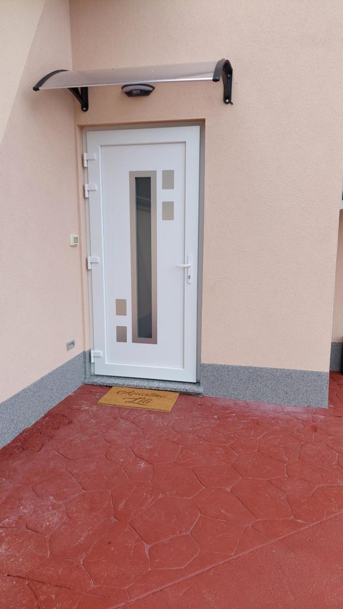 Apartma Lili Izola Esterno foto